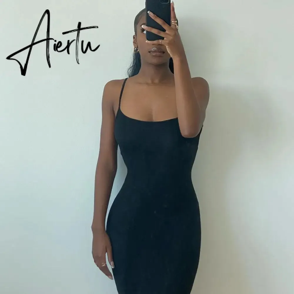 Aiertu  Satin Slip Sleeveless Backless Slim Sexy Maxi Dress Spring Women  Party Y2K Concise Bodycon Elegant  Clothing