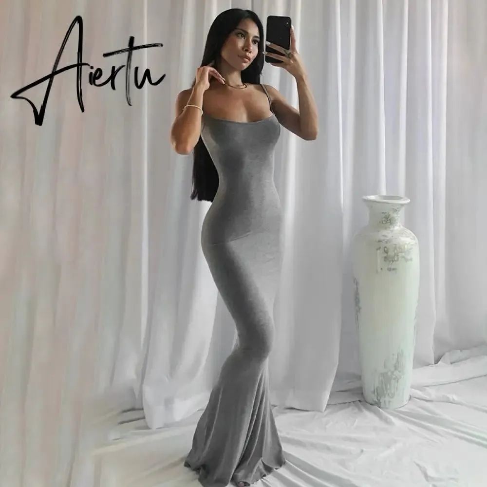 Aiertu  Satin Slip Sleeveless Backless Slim Sexy Maxi Dress Spring Women  Party Y2K Concise Bodycon Elegant  Clothing