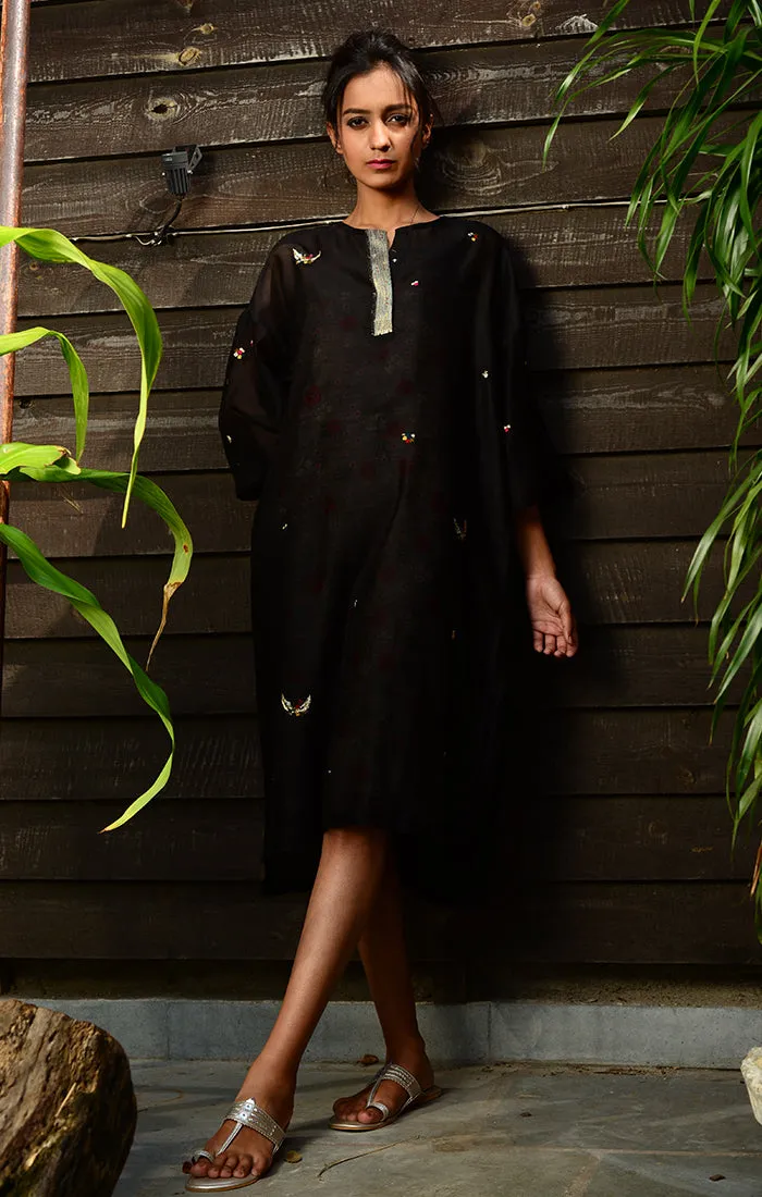 Black Kurta with Pants and floral printed Chanderi slip