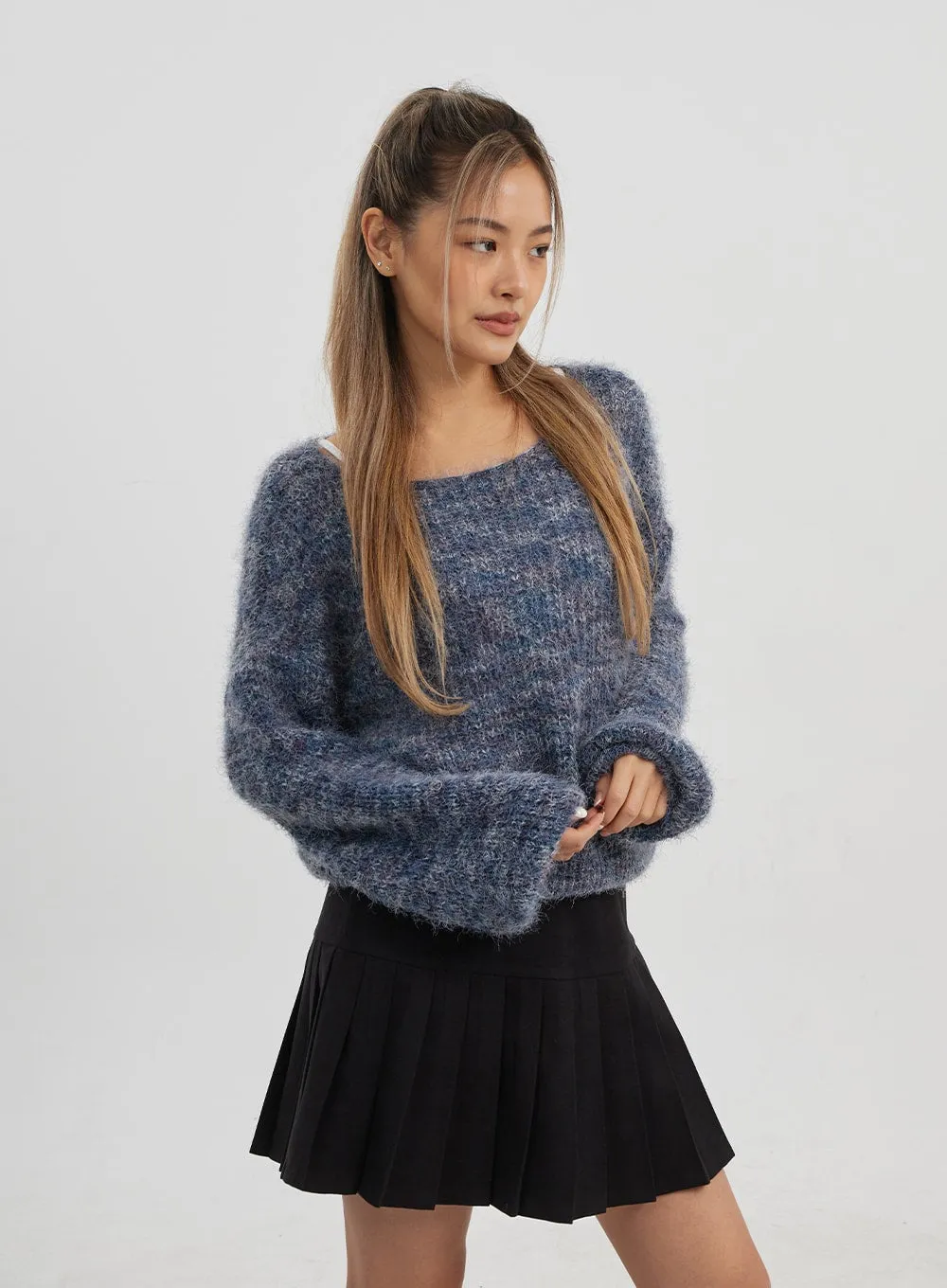 Mixed Color Scoop Neck Sweater CJ325