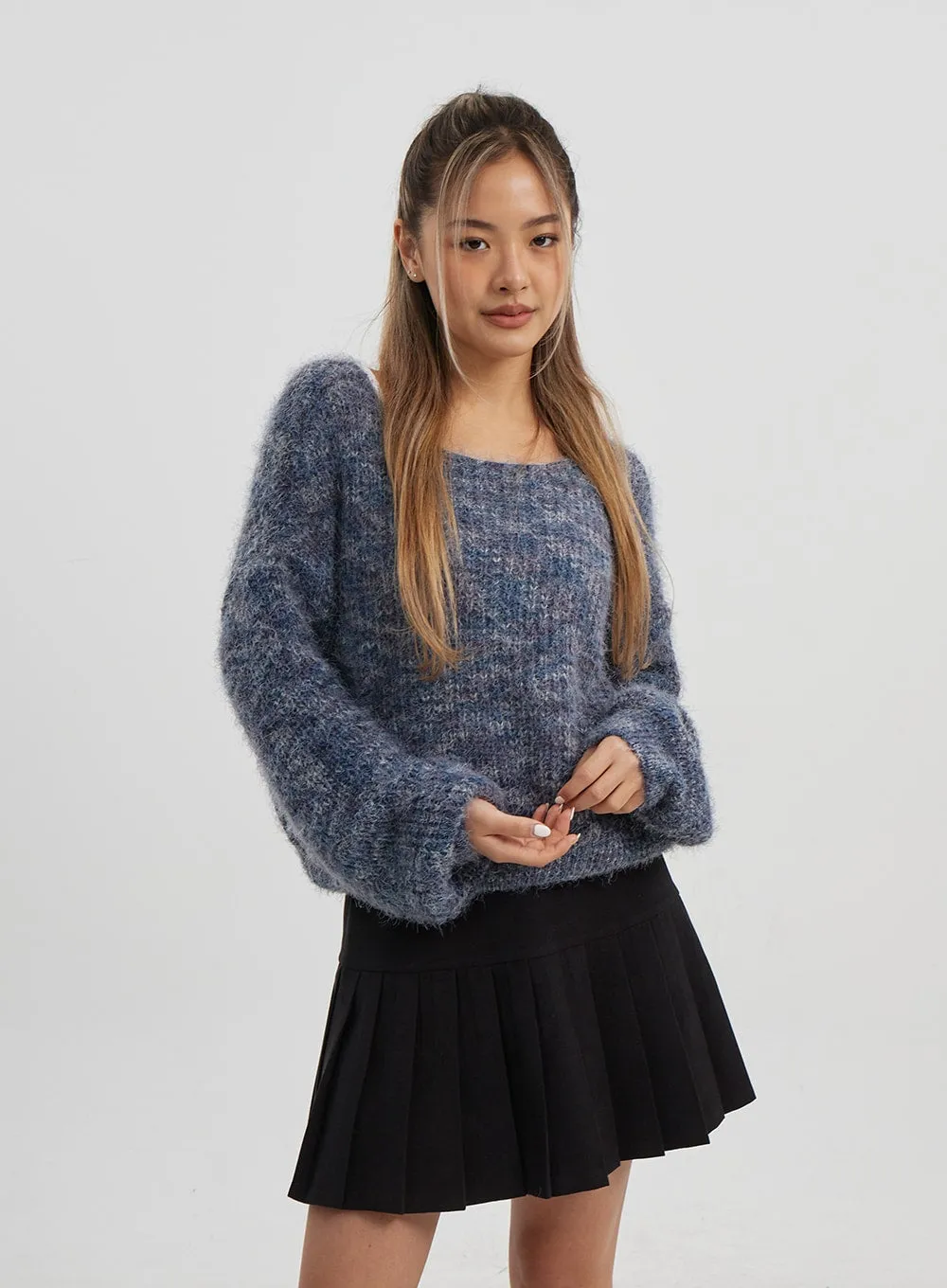 Mixed Color Scoop Neck Sweater CJ325