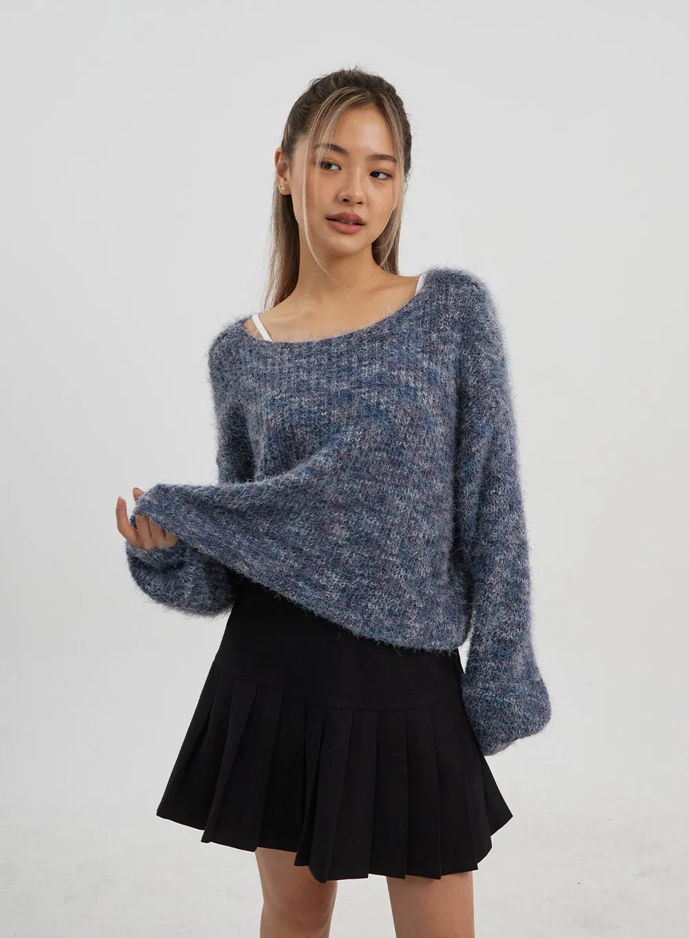 Mixed Color Scoop Neck Sweater CJ325