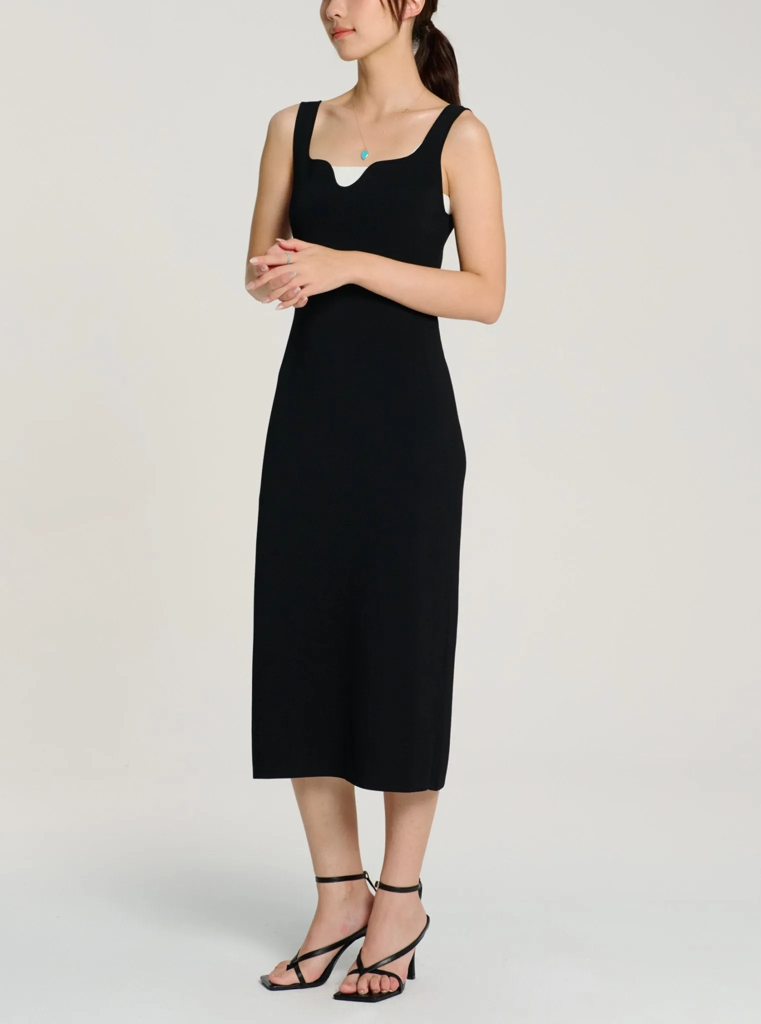 NINA jersey-knit dress (Black)