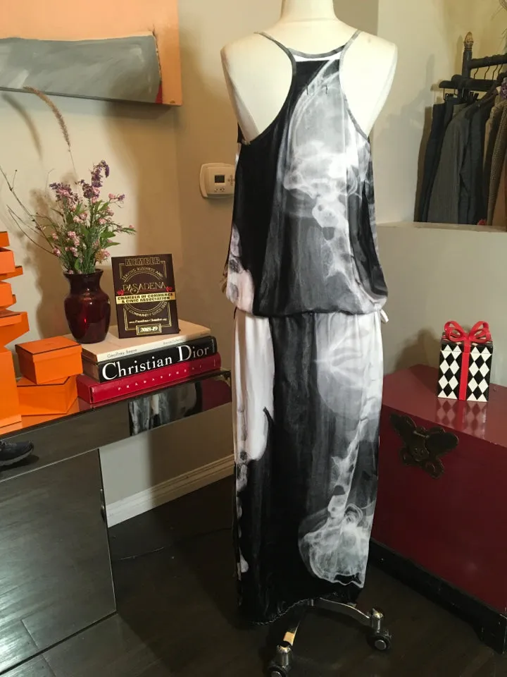 The People of the Labyrinths Black White Velour Maxi Dress 2400-724-11620