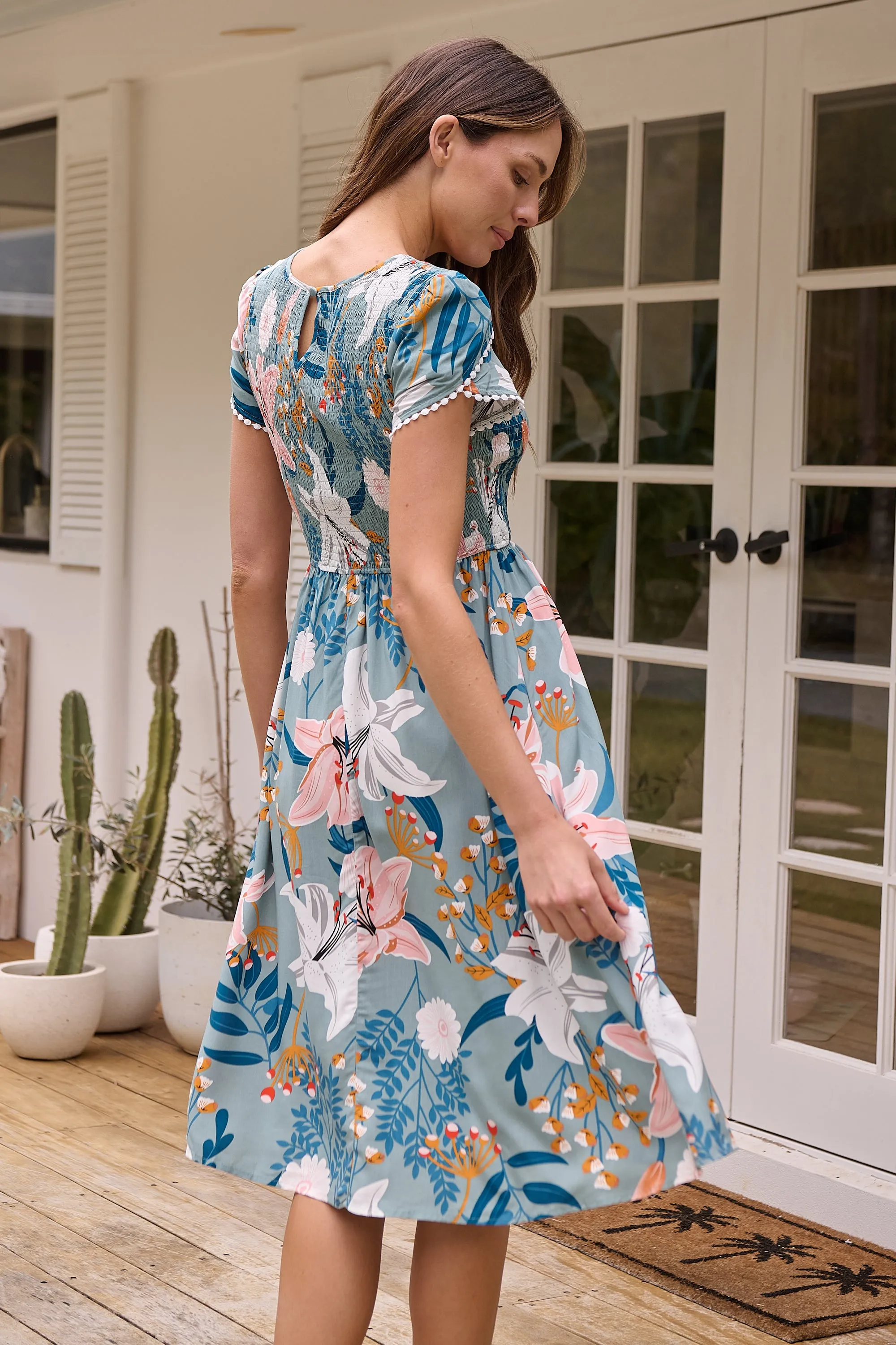 Tonya Sage Floral Print Shirred Midi Dress