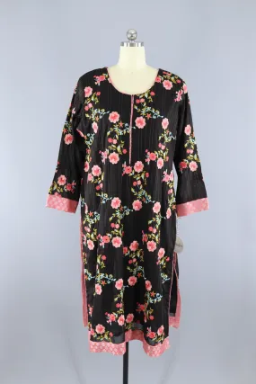 Vintage 1970s 1980s Kurta Indian Cotton Dress / Black & Pink Floral Embroidery